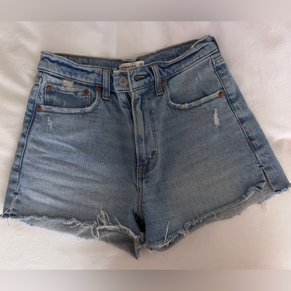High rise mom short
